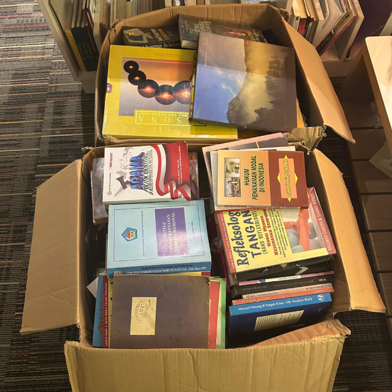Book Donation – Gracelia&nbsp;Simatupang