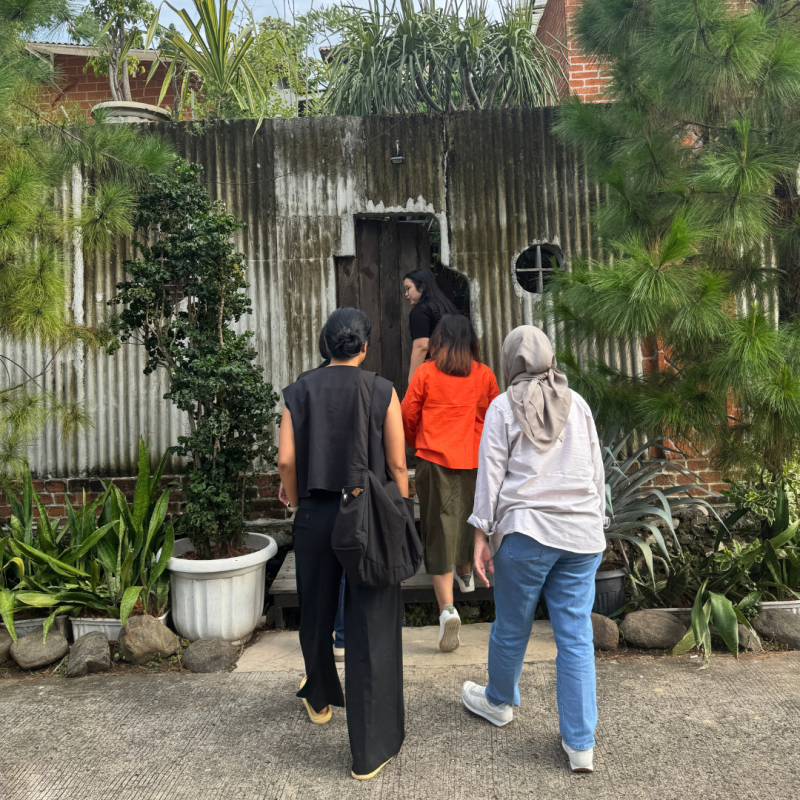 Experiencing – Intan&nbsp;dkk